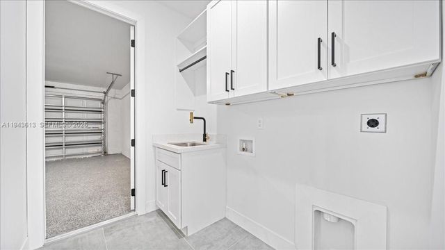 4536 NW 35th PL, Cape Coral, FL 33993