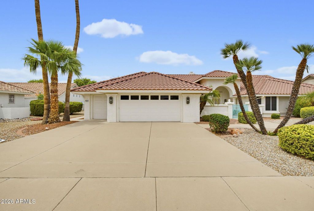 14114 W WHITEWOOD Drive, Sun City West, AZ 85375 — exterior
