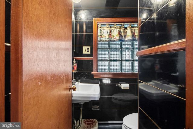 610 WALTON ST, Lemoyne, PA 17043