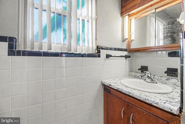 610 WALTON ST, Lemoyne, PA 17043