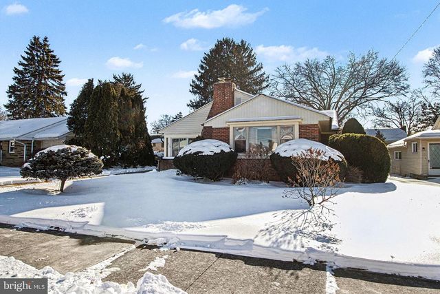 610 WALTON ST, Lemoyne, PA 17043