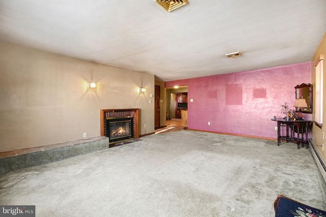 610 WALTON ST, Lemoyne, PA 17043