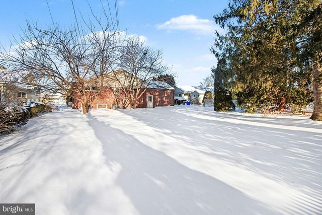 610 WALTON ST, Lemoyne, PA 17043