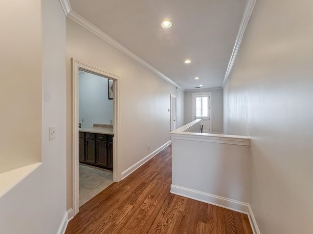 613 S FRONT ST, Memphis, TN 38103