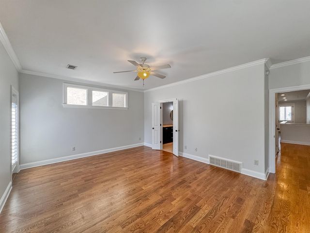 613 S FRONT ST, Memphis, TN 38103