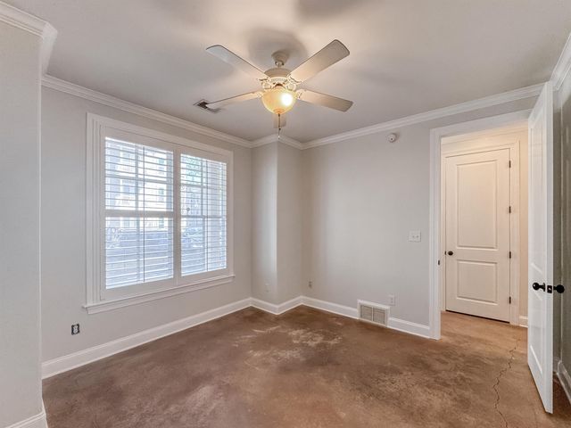 613 S FRONT ST, Memphis, TN 38103