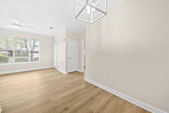 45 Sycamore Avenue 1011, Charleston, SC 29407