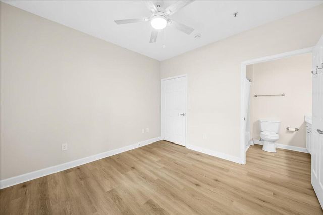 45 Sycamore Avenue 1011, Charleston, SC 29407