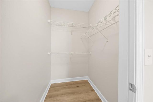 45 Sycamore Avenue 1011, Charleston, SC 29407