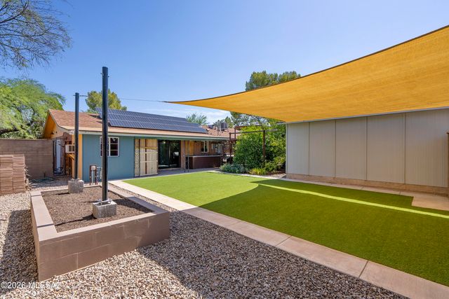 2002 E Monte Vista Drive, Tucson, AZ 85719