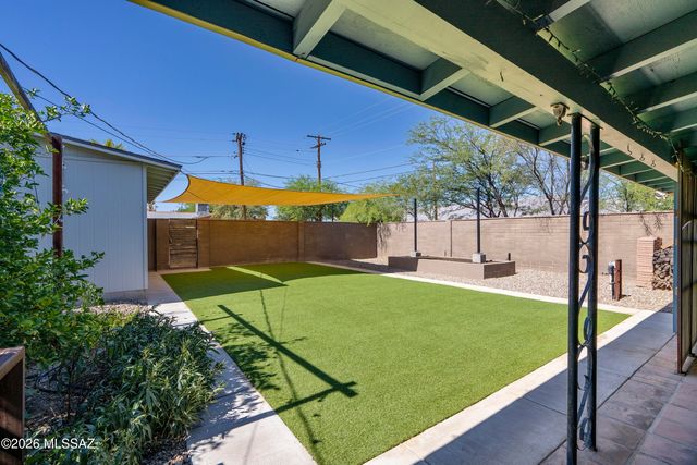 2002 E Monte Vista Drive, Tucson, AZ 85719