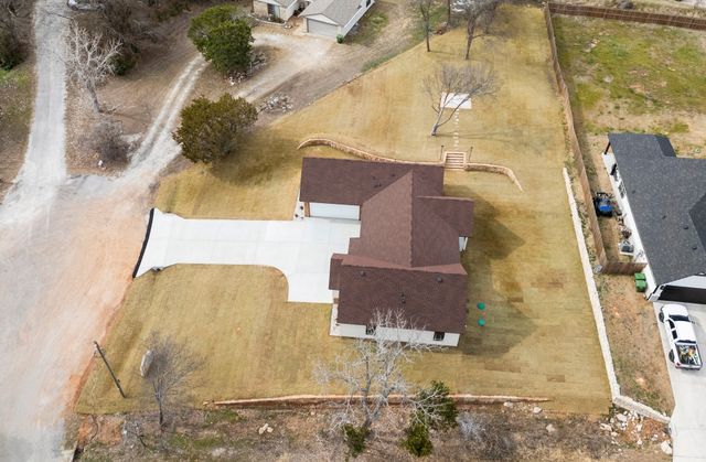 1101 Ajo Court, Granbury, TX 76048