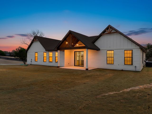 1101 Ajo Court, Granbury, TX 76048