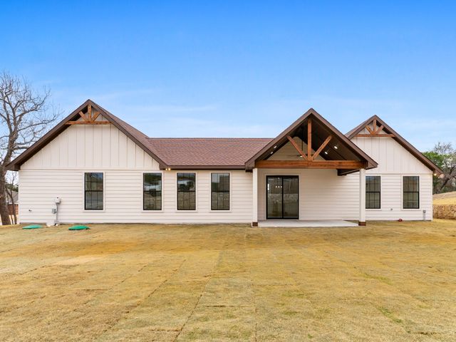 1101 Ajo Court, Granbury, TX 76048