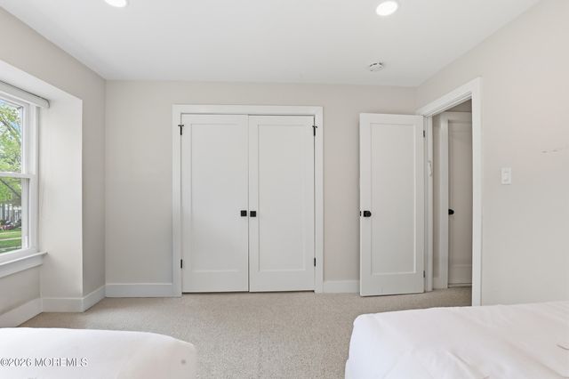 136 Williamsburg Lane, Lakewood, NJ 08701