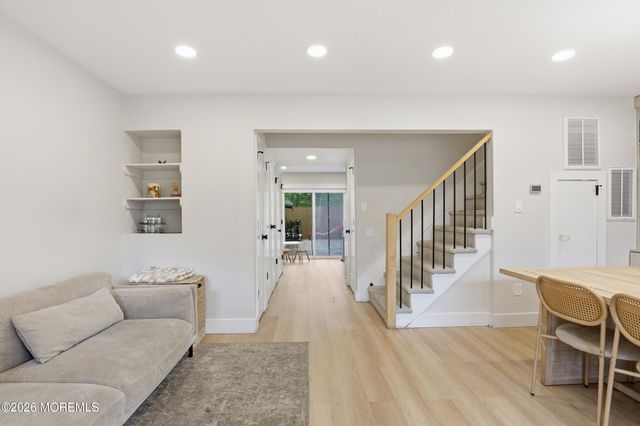 136 Williamsburg Lane, Lakewood, NJ 08701