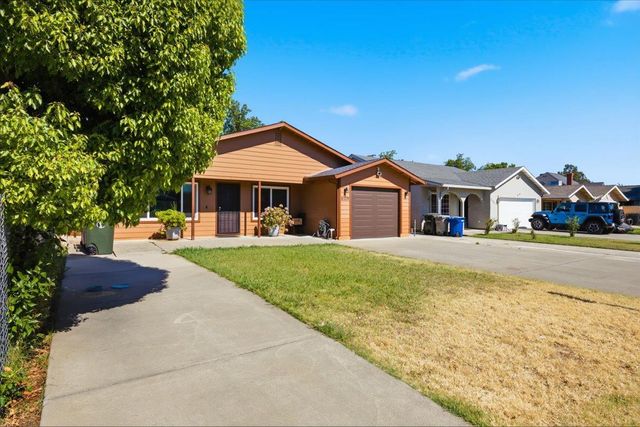 6109 6109 Hermosa St, Sacramento, CA 95822