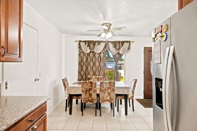 6109 6109 Hermosa St, Sacramento, CA 95822
