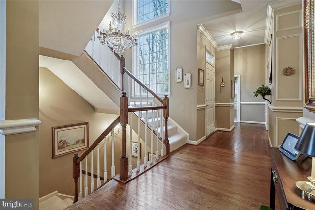 10243 ASPEN WILLOW DR, Fairfax, VA 22032