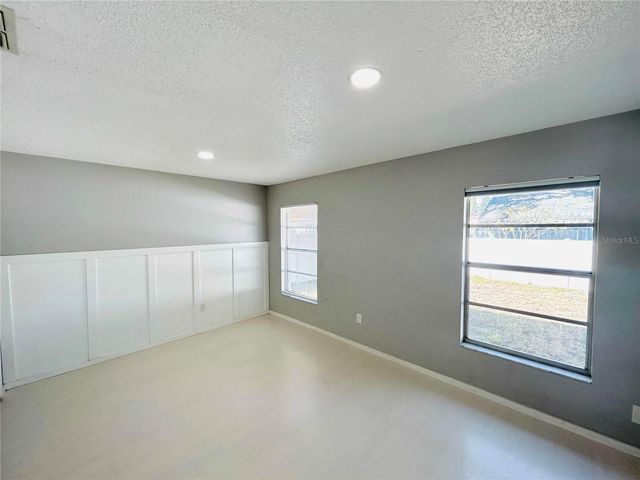 7516 S SANIBEL CIRCLE, Temple Terrace, FL 33637