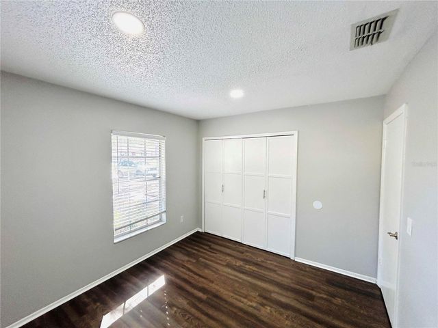 7516 S SANIBEL CIRCLE, Temple Terrace, FL 33637