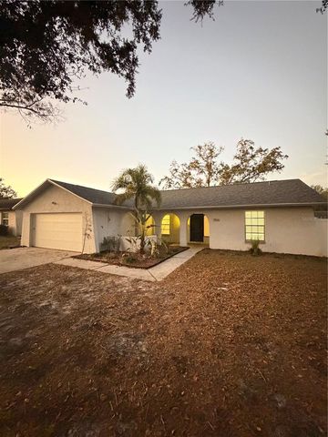 7516 S SANIBEL CIRCLE, Temple Terrace, FL 33637