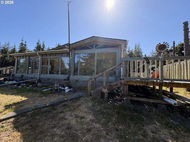 94515 LANGLOIS MOUNTAIN Rd, Langlois, OR 97450