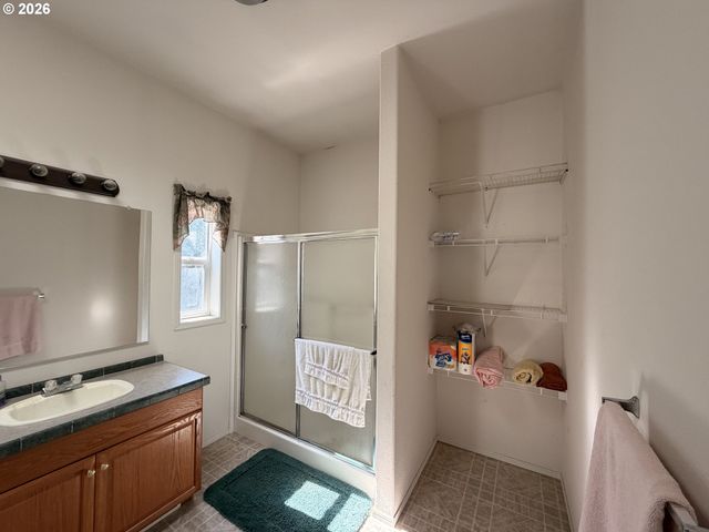 94515 LANGLOIS MOUNTAIN Rd, Langlois, OR 97450