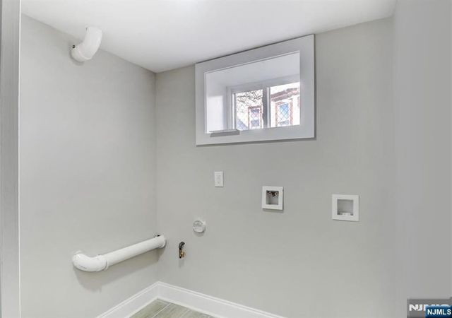 495 Clinton Street, East Orange, NJ 07018