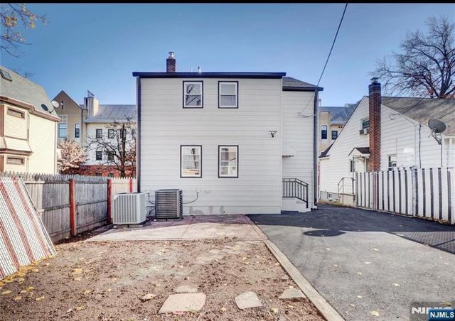 495 Clinton Street, East Orange, NJ 07018