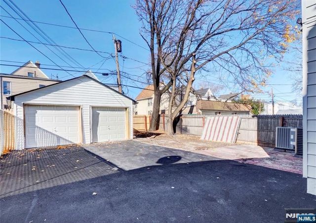 495 Clinton Street, East Orange, NJ 07018