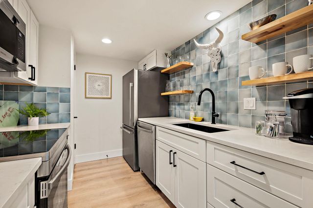 1206 Hollow Creek DR 3, Austin, TX 78704