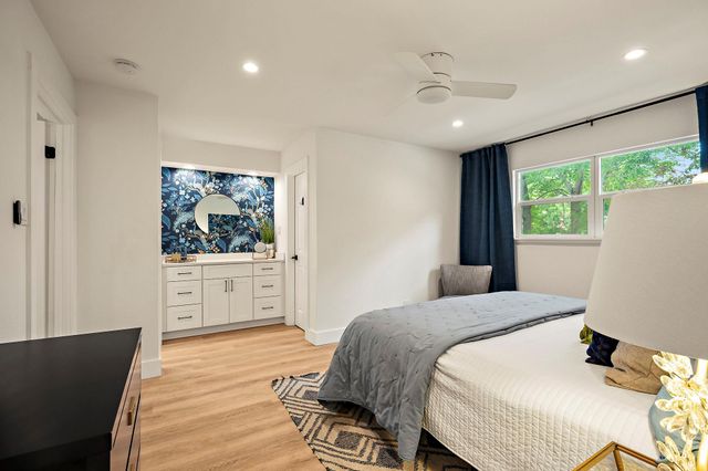 1206 Hollow Creek DR 3, Austin, TX 78704