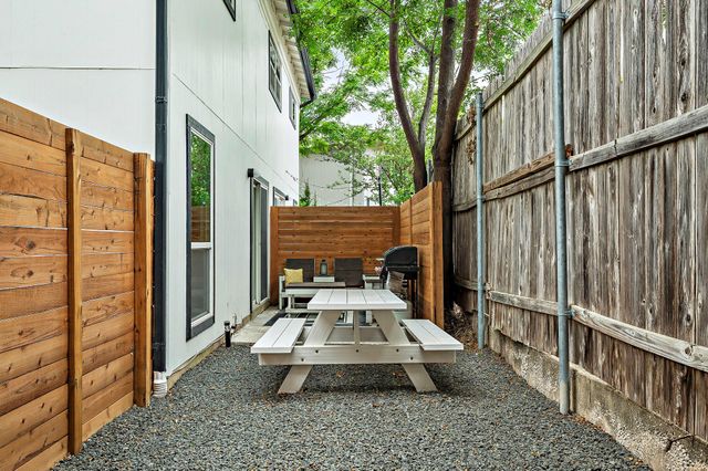 1206 Hollow Creek DR 3, Austin, TX 78704