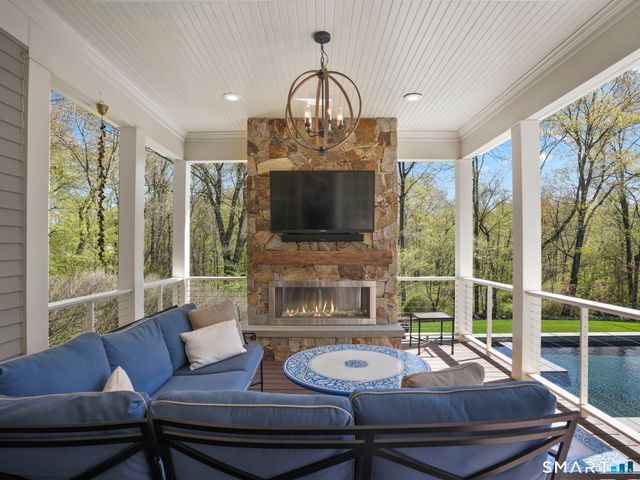 12 Brandon Circle, Wilton, CT 06897