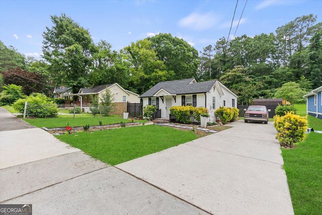2100 Tiger Flowers Drive, Atlanta, GA 30314