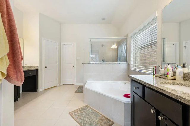 3728 Mineral DR, Leander, TX 78641