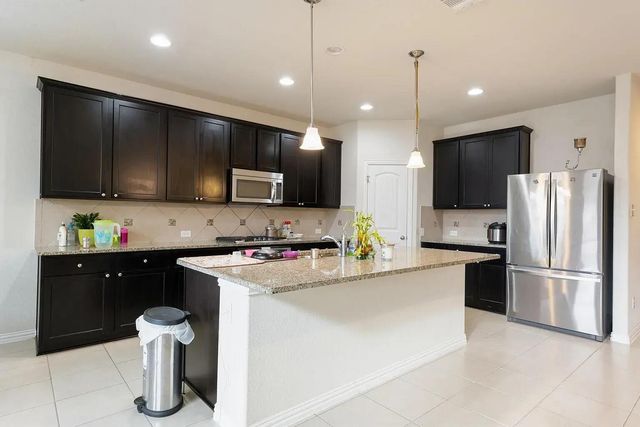 3728 Mineral DR, Leander, TX 78641