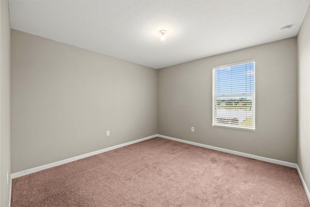 1542 Lexington Square SW, Vero Beach, FL 32962