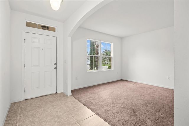 1542 Lexington Square SW, Vero Beach, FL 32962