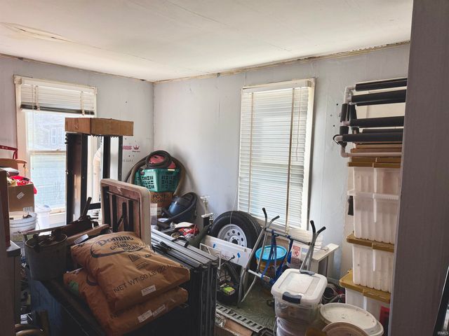 2418 H Street, Bedford, IN 47421