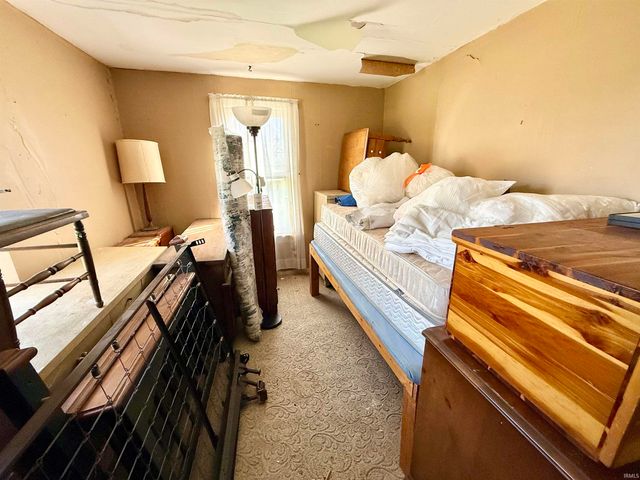 2418 H Street, Bedford, IN 47421