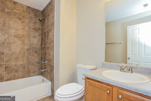 3909 Riverside Parkway, Decatur, GA 30034