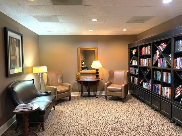 5400 Park Ave Apt 413, Memphis, TN 38119