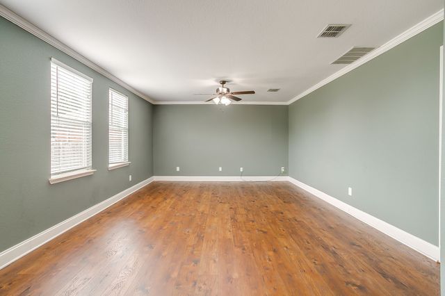 812 Sheryn Drive, Burleson, TX 76028