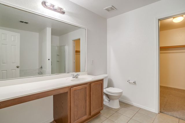 812 Sheryn Drive, Burleson, TX 76028
