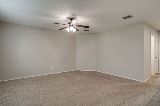 812 Sheryn Drive, Burleson, TX 76028