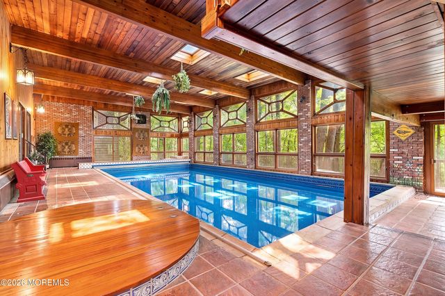 20 Rimwood Drive, Lincroft, NJ 07738
