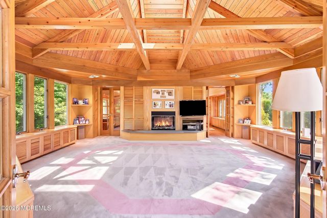 20 Rimwood Drive, Lincroft, NJ 07738