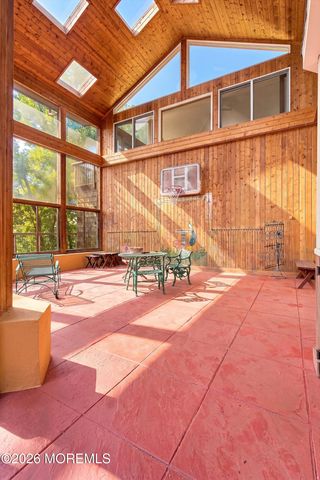20 Rimwood Drive, Lincroft, NJ 07738